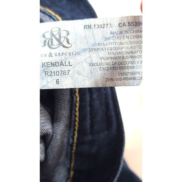 Rock Republic Kendall low rise women's jeans Size 6 - Picture 5 of 7